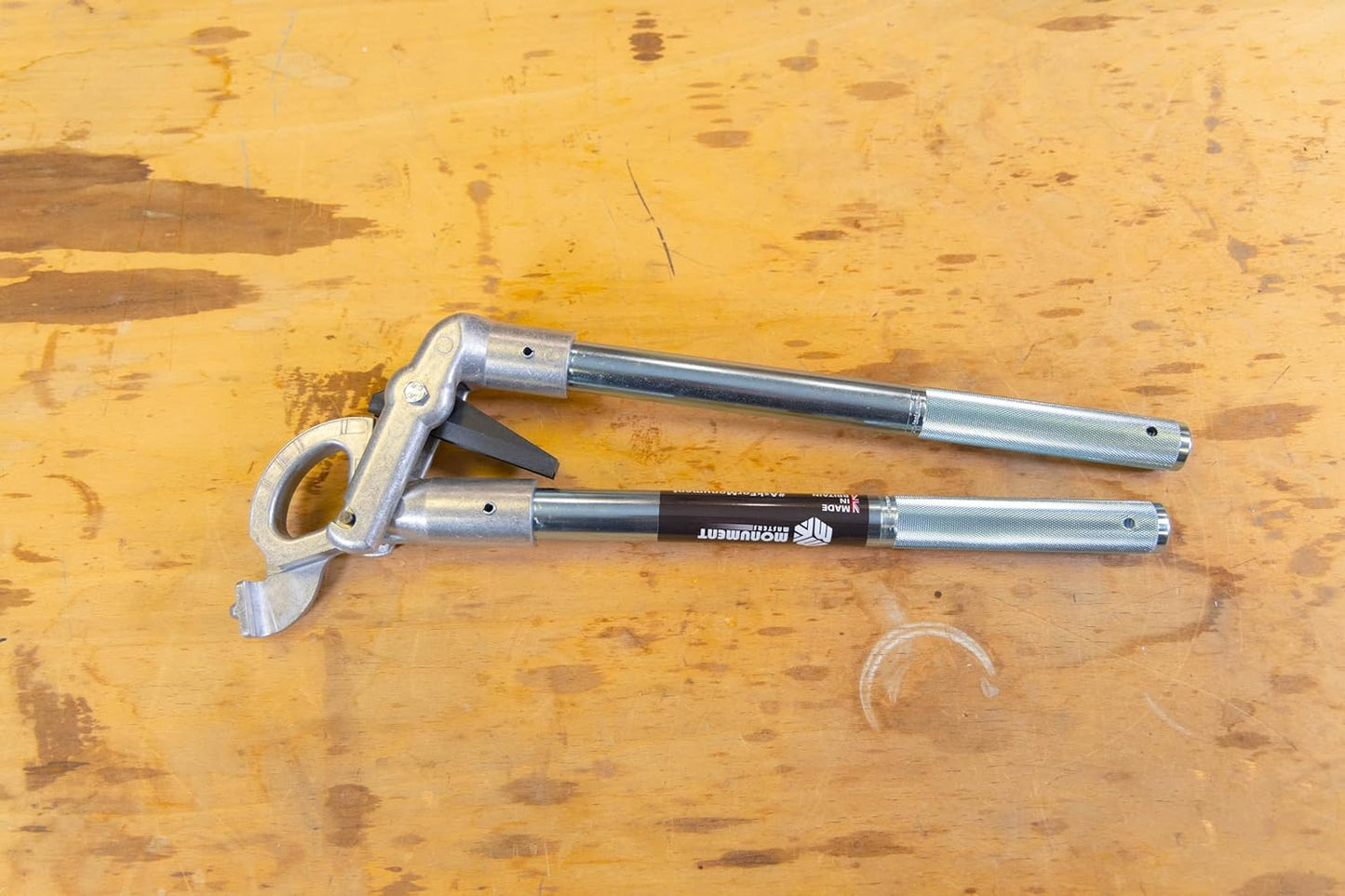 Tools Masters XV 15Mm Plumbers Compact Copper Pipe Tube Hand Bender - MON1215K
